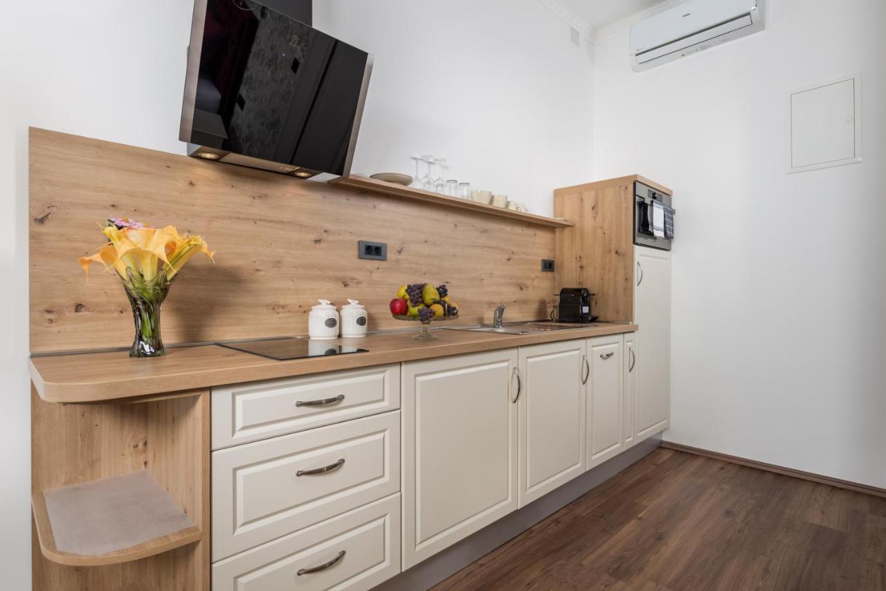 Altamar Seaview Opatija Apartman Kültér fotó