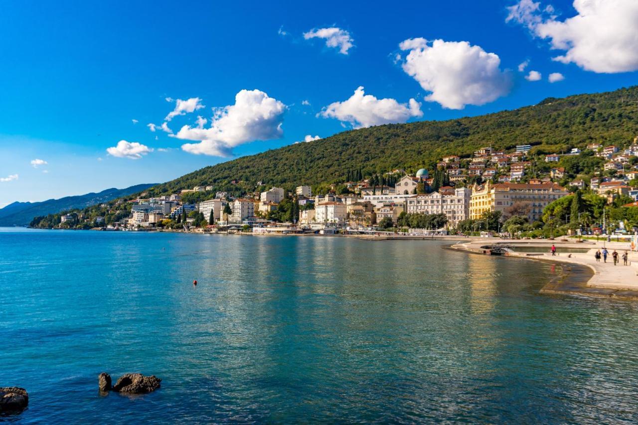 Altamar Seaview Opatija Apartman Kültér fotó