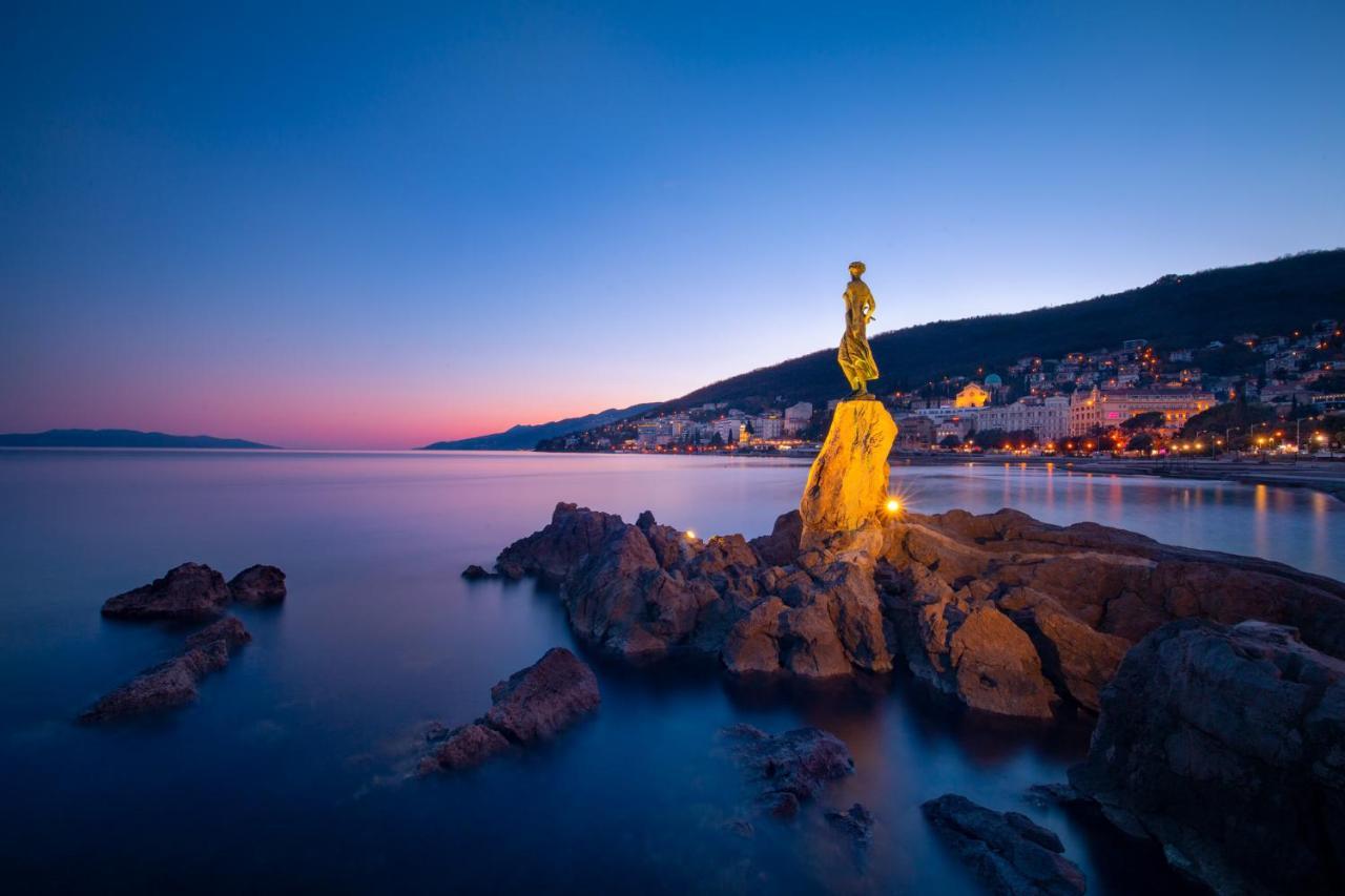 Altamar Seaview Opatija Apartman Kültér fotó