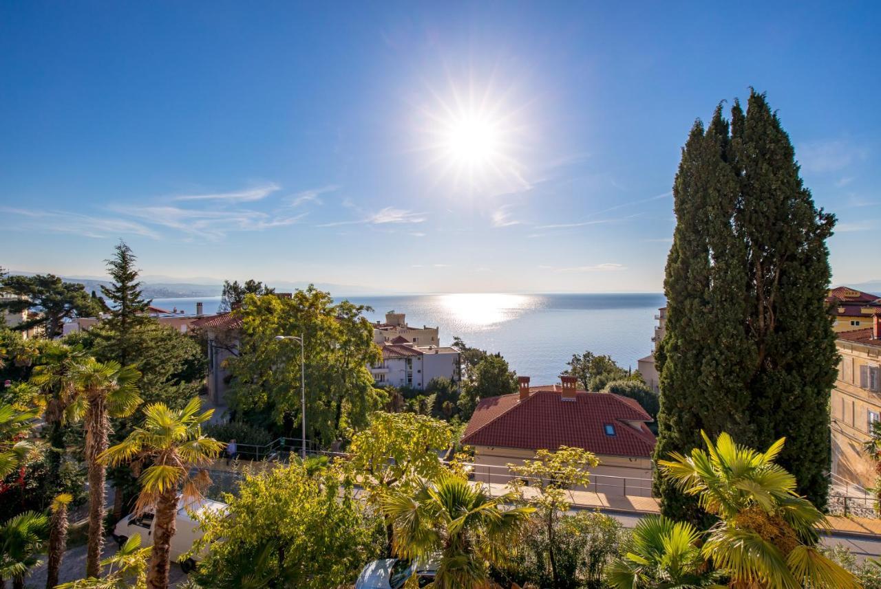 Altamar Seaview Opatija Apartman Kültér fotó